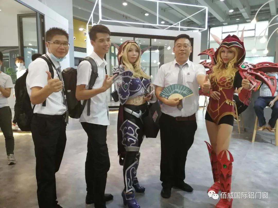 他拍了拍你，这家门窗品牌惊艳亮相广州建博会！